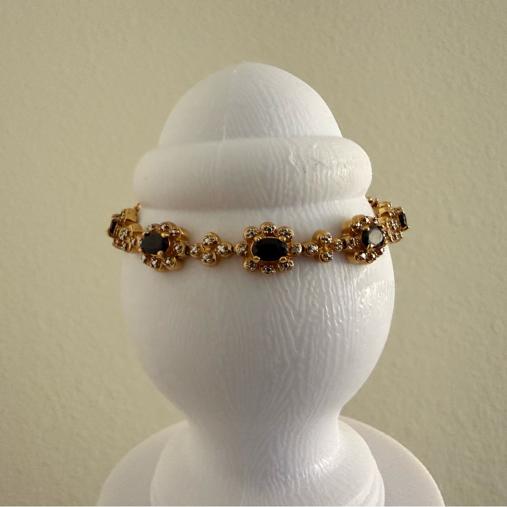Elegant Gold and Black Bracelet